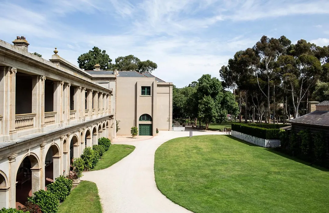 Lancemore Mansion Hotel Werribee Park-1