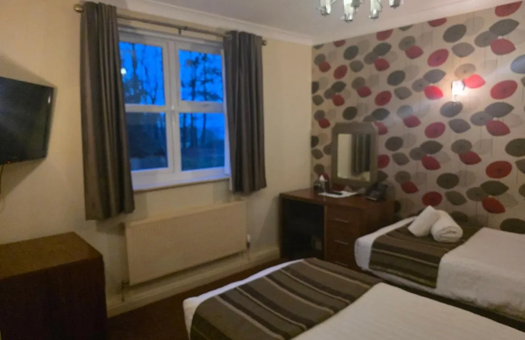 Oaklands Hall Hotel Grimsby-1
