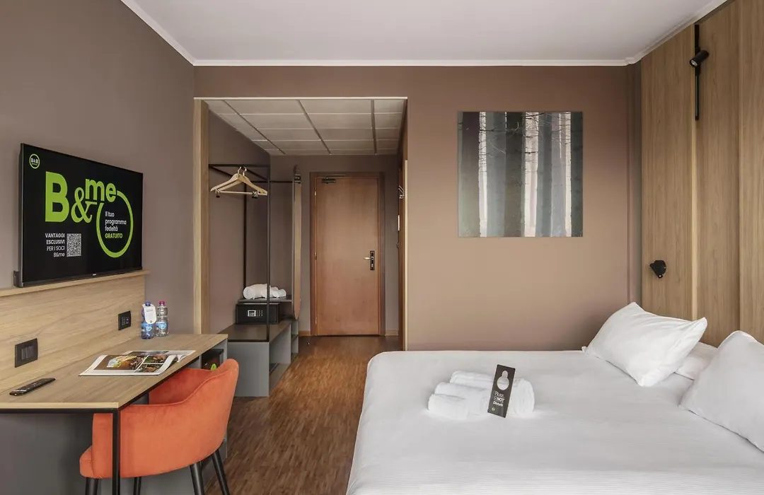 Cristal Hotel-1