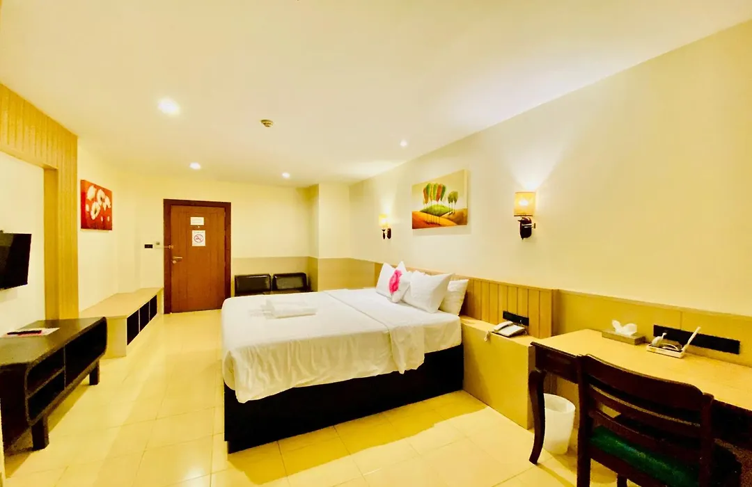 Baywalk Residence Pattaya-1