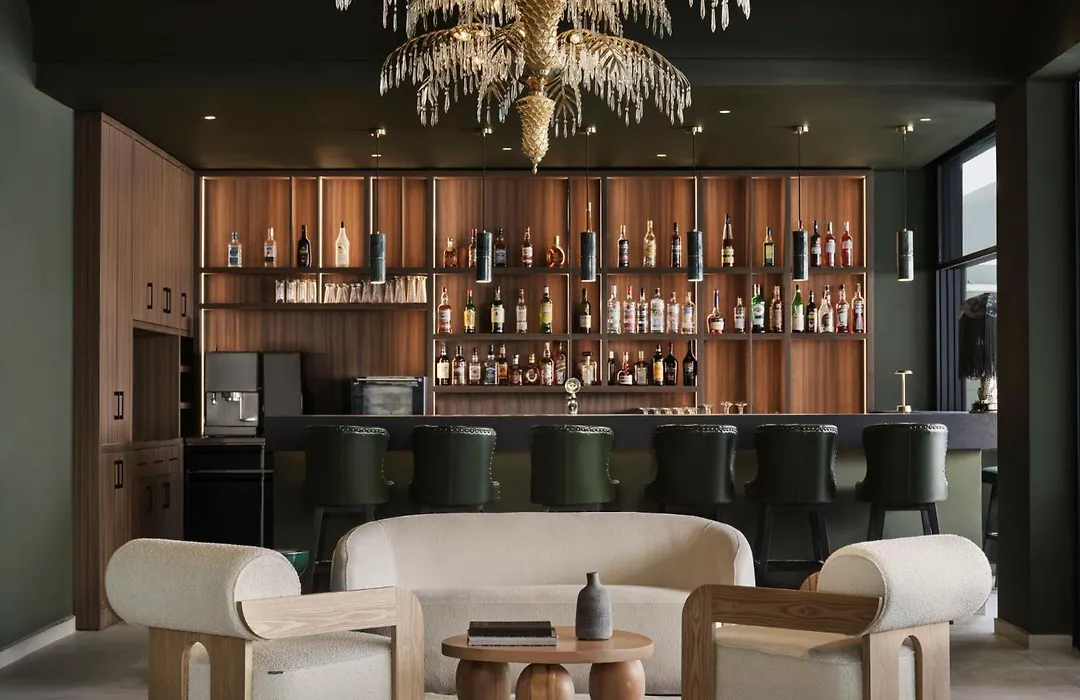 Pearl Hotel-1