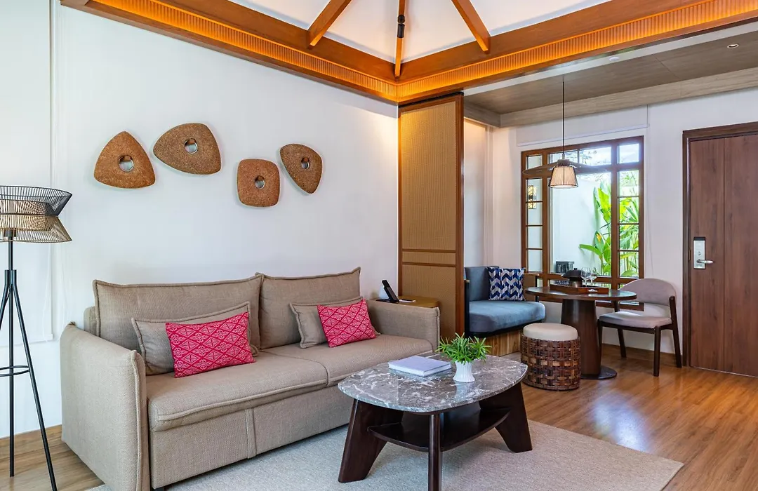 Crimson Resort And Spa - Mactan Island, Cebu-1