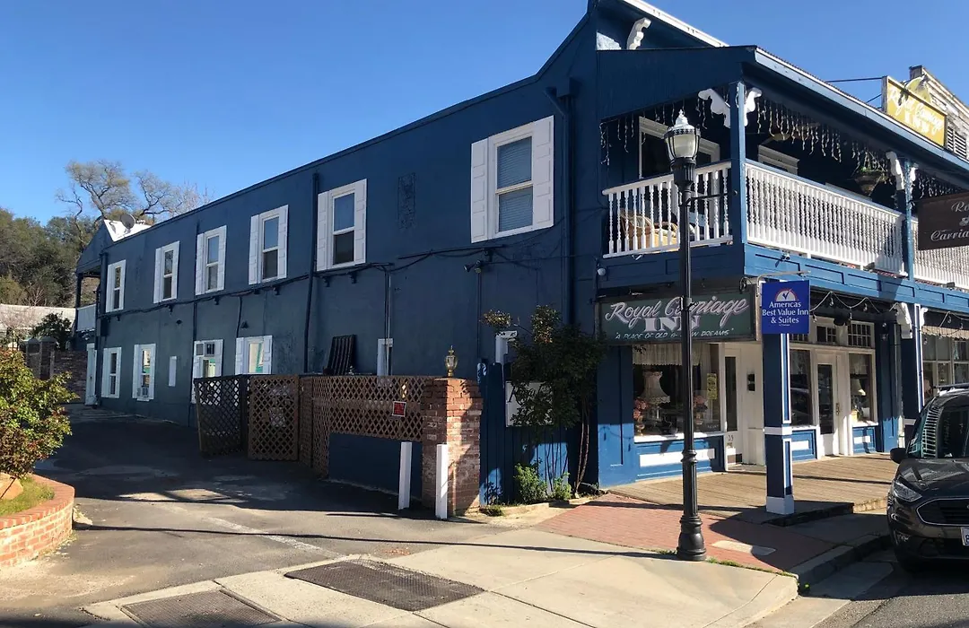 Americas Best Value Inn Royal Carriage-1