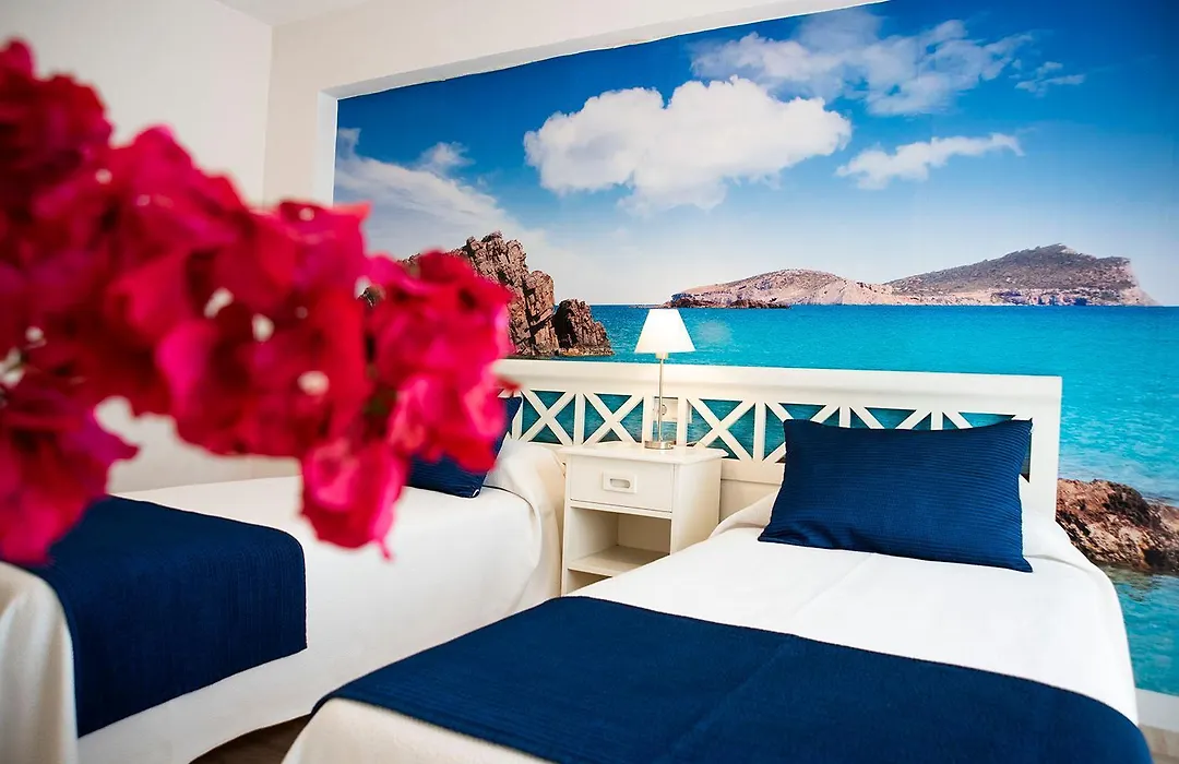 Hostal Mar Y Huerta-1