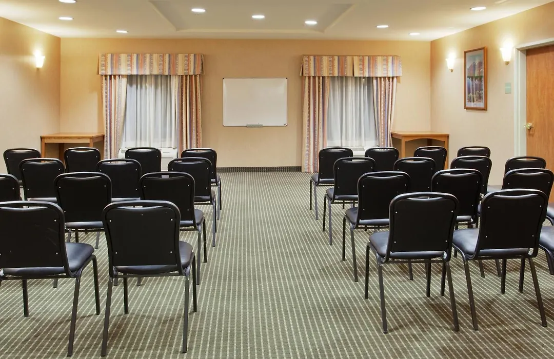 Holiday Inn Express Hotel & Suites Carson City By Ihg-1