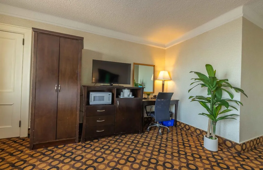 The Prince Arthur Hotel-1