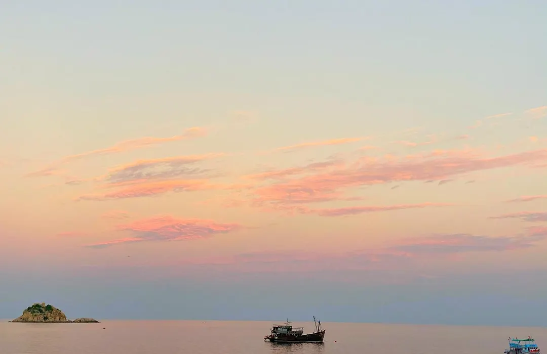 Taatoh Seaview Resort - Sha Plus-1