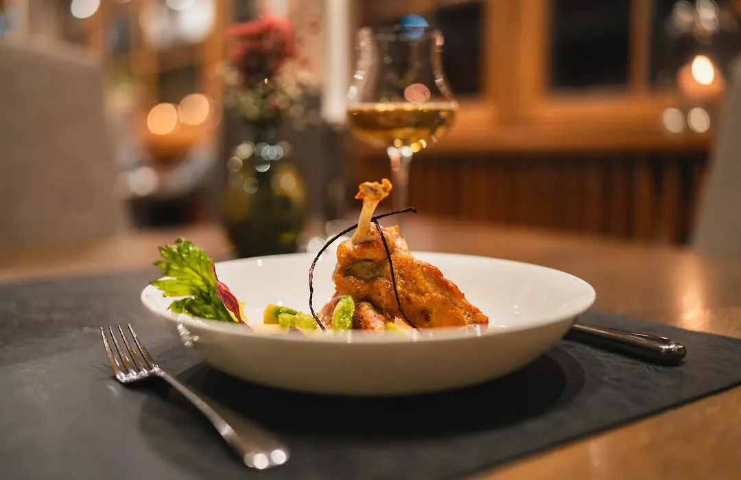 Tauroa Seehotel Grundlsee-1