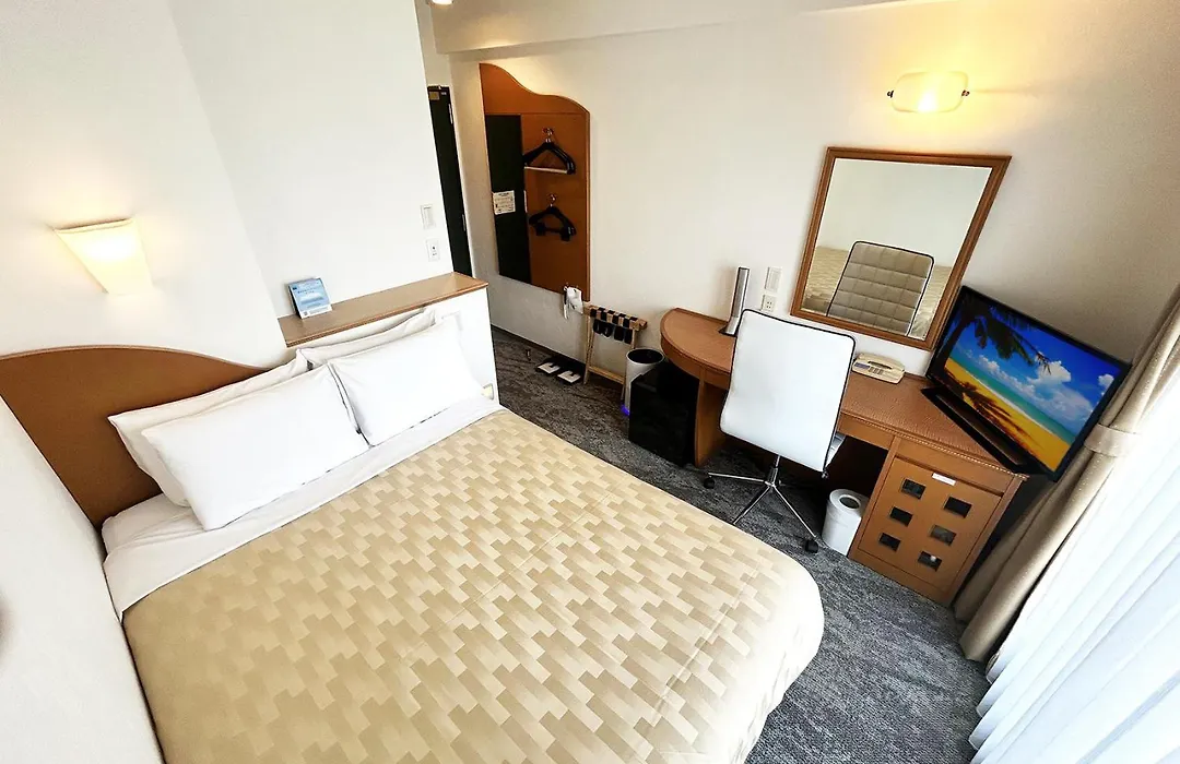 Naha Beach Side Hotel-1