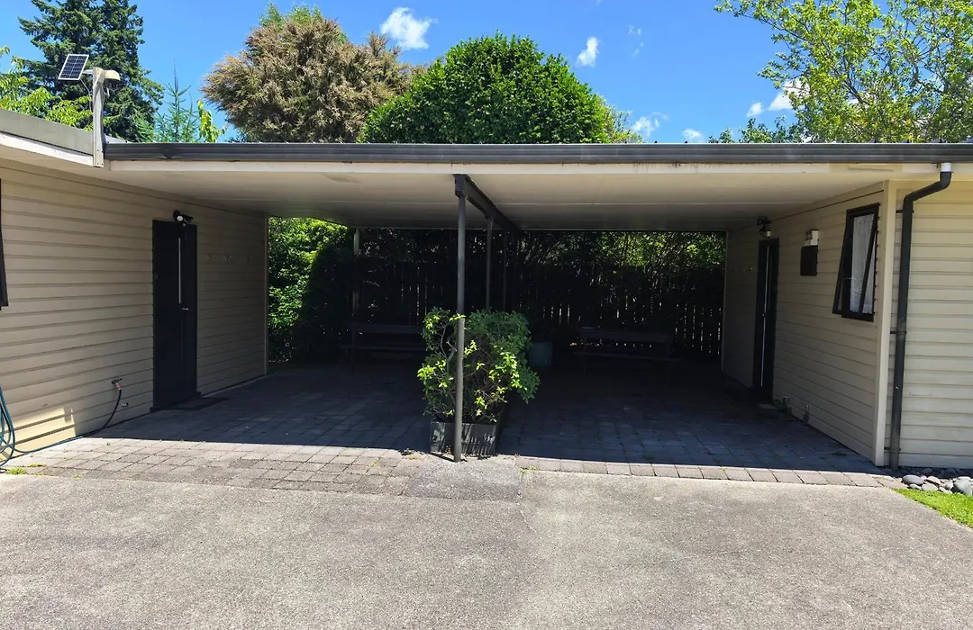 Judges Pool Motel Turangi-1