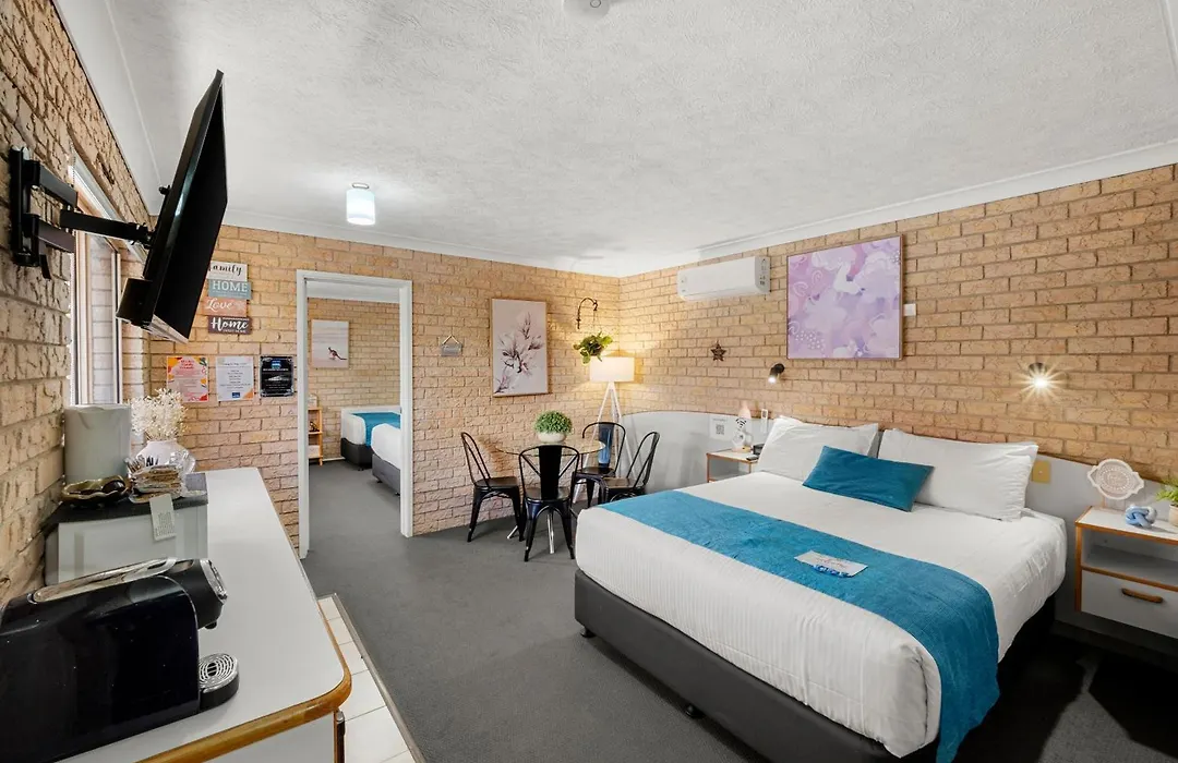 Kennedy Drive Boutique Motel & Nursery- Close To City Centre & Airport - 24 Hour Self Check-In-1
