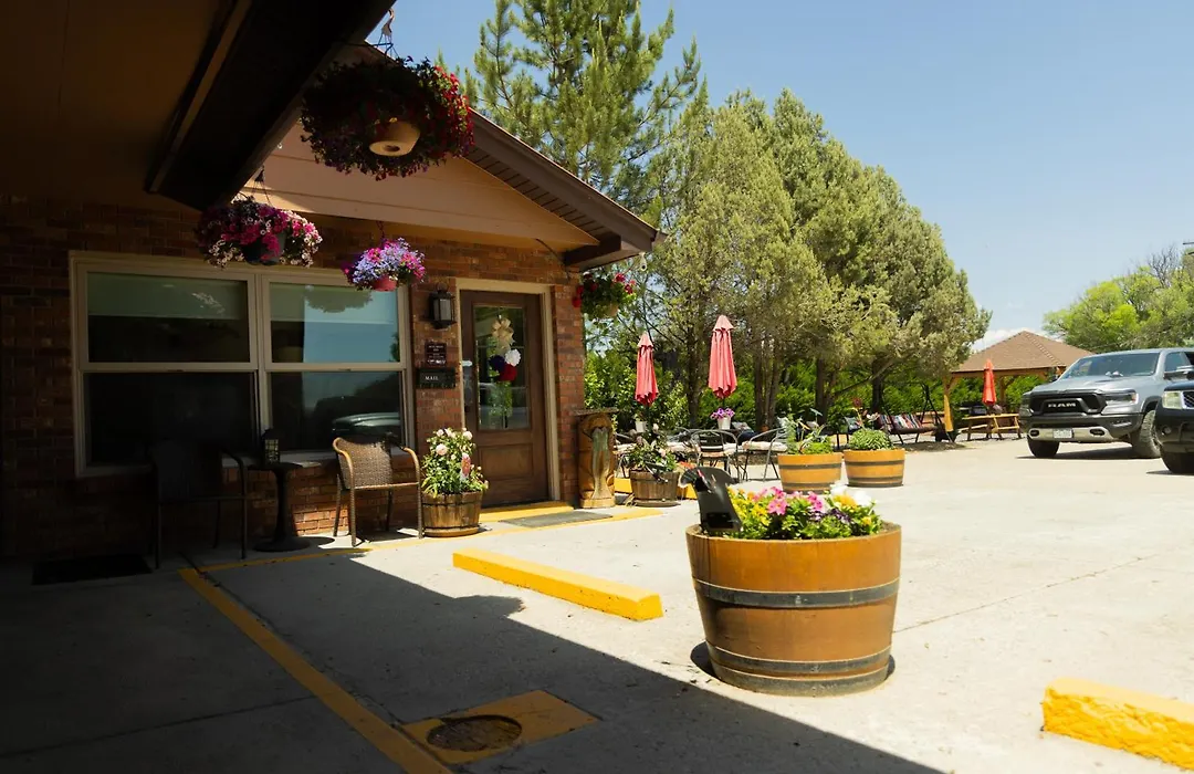 Hotchkiss Inn Motel-1