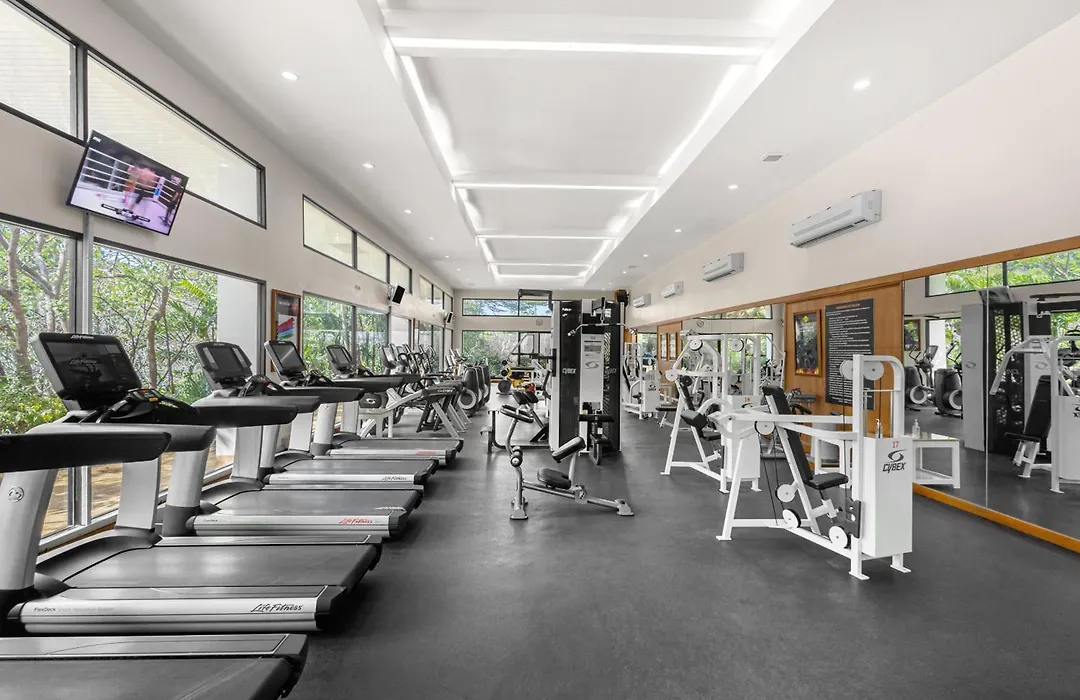 Royal Wing Suites & Spa Pattaya-1