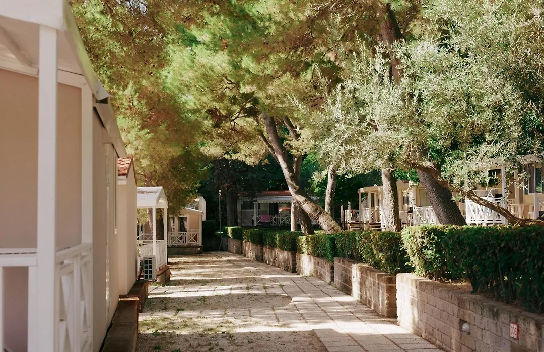 Green Garden Village Con Piscina, Spiaggia Riservata E Parcheggio-1