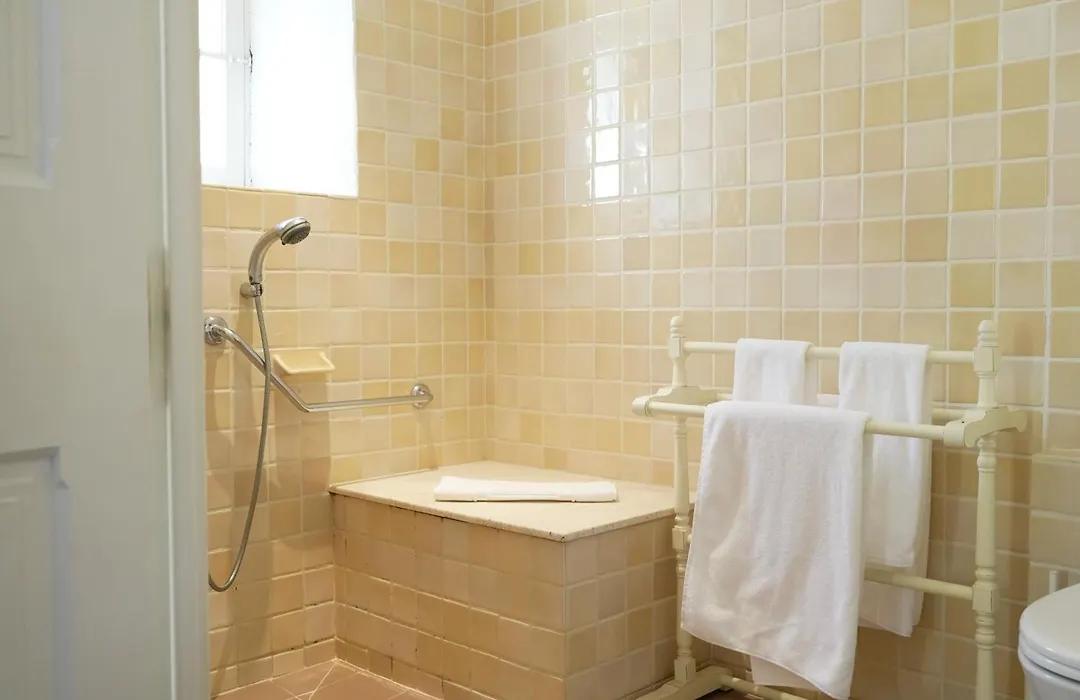 Hotel La Figuiere-1