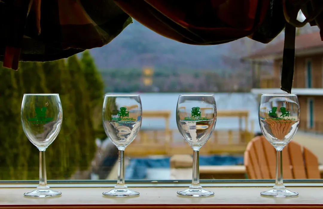 The Sundowner On Lake George-1