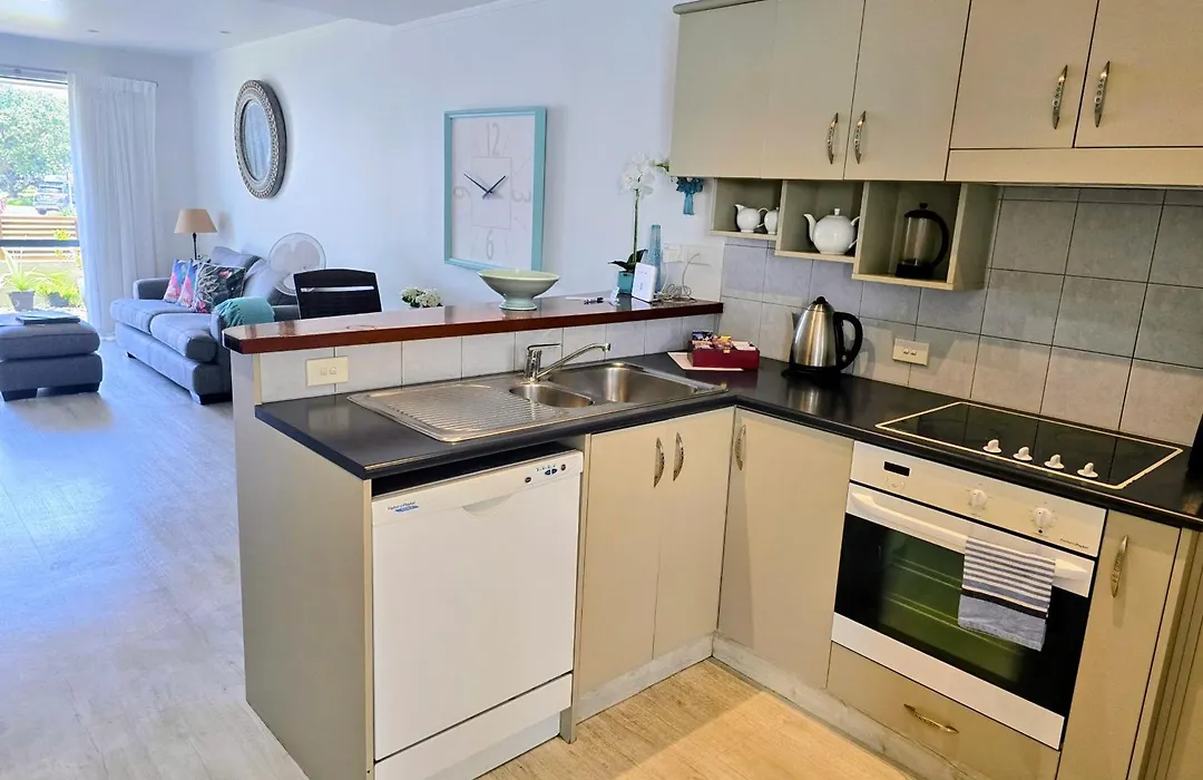 Beachpoint Apartments-1