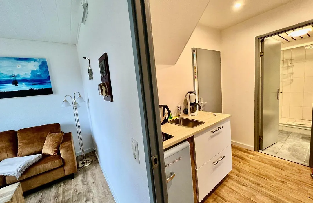 Kapitänshaus Lassen - Zimmer Nes Pük-1
