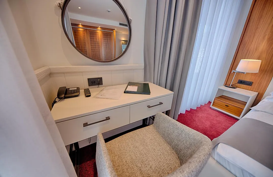 Kalamper Hotel & Spa-1