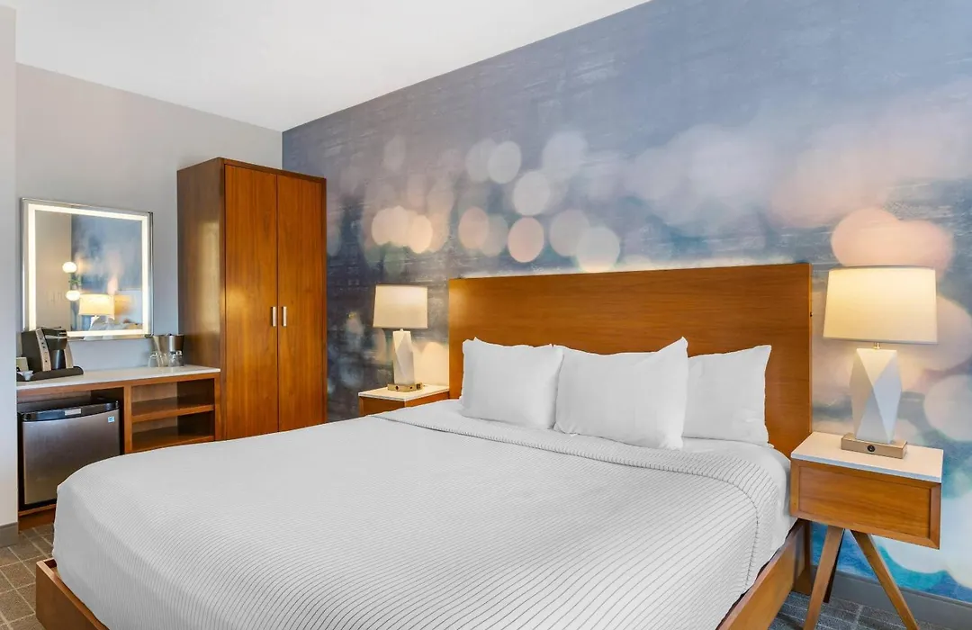 Cambria Hotel Lax-1