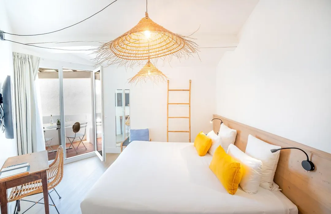 Hotel Casa Marina-1
