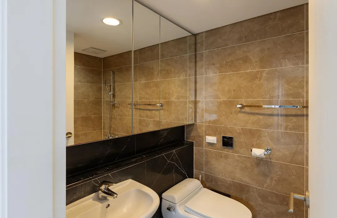 Pale De Cz Condo-1