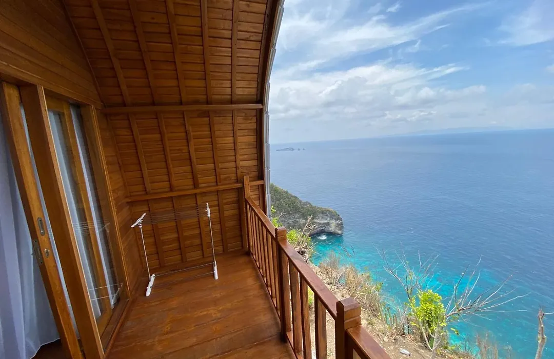 Suwehan Beach Cliff House With Hammock-1