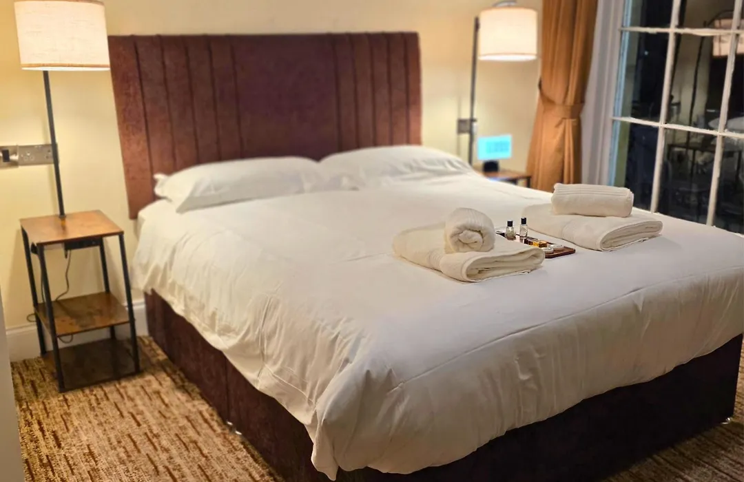 Carlton Hotel-1