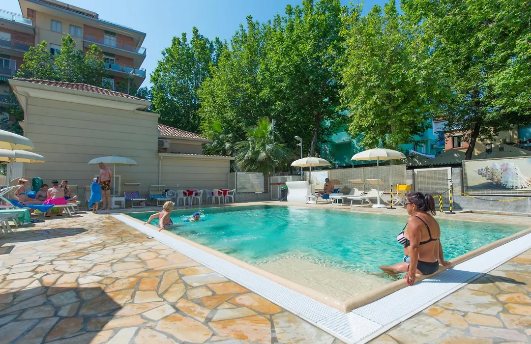 Hotel Sans Souci-1
