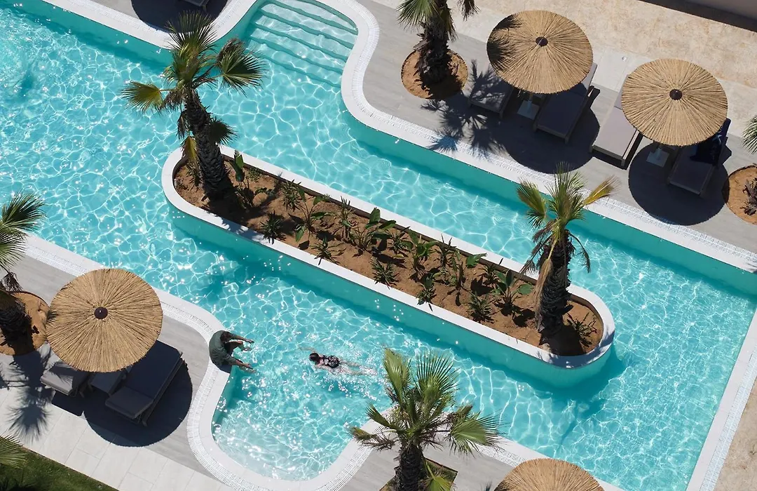 Oros Luxury Beach Resort-1
