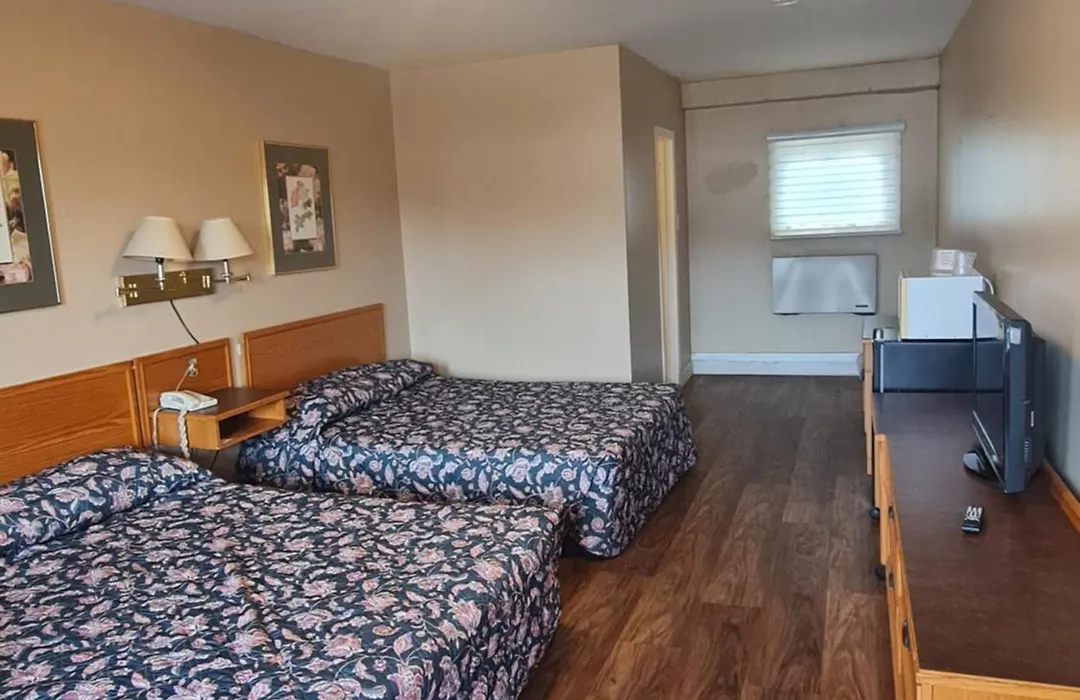 Skyways Motel-1
