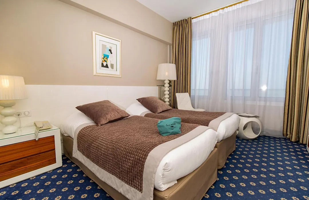 Hotel Aguado-1