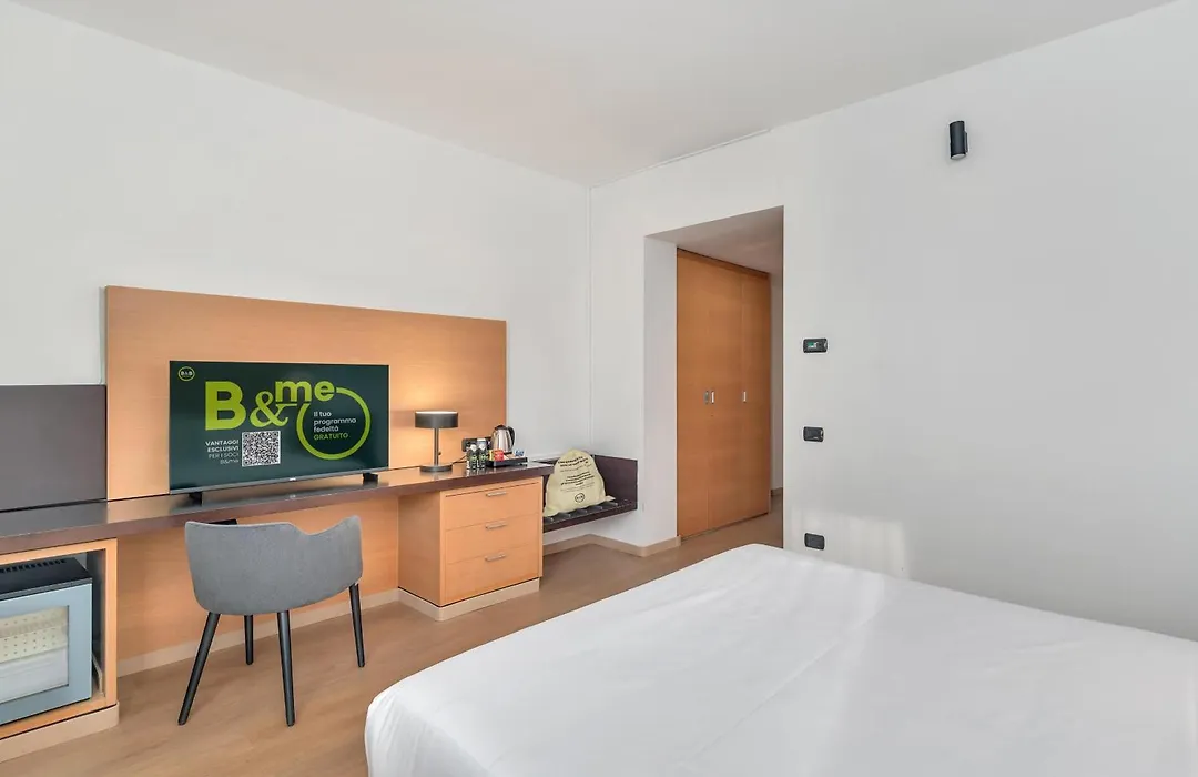 B&B HOTEL Milano Cologno Studios-1