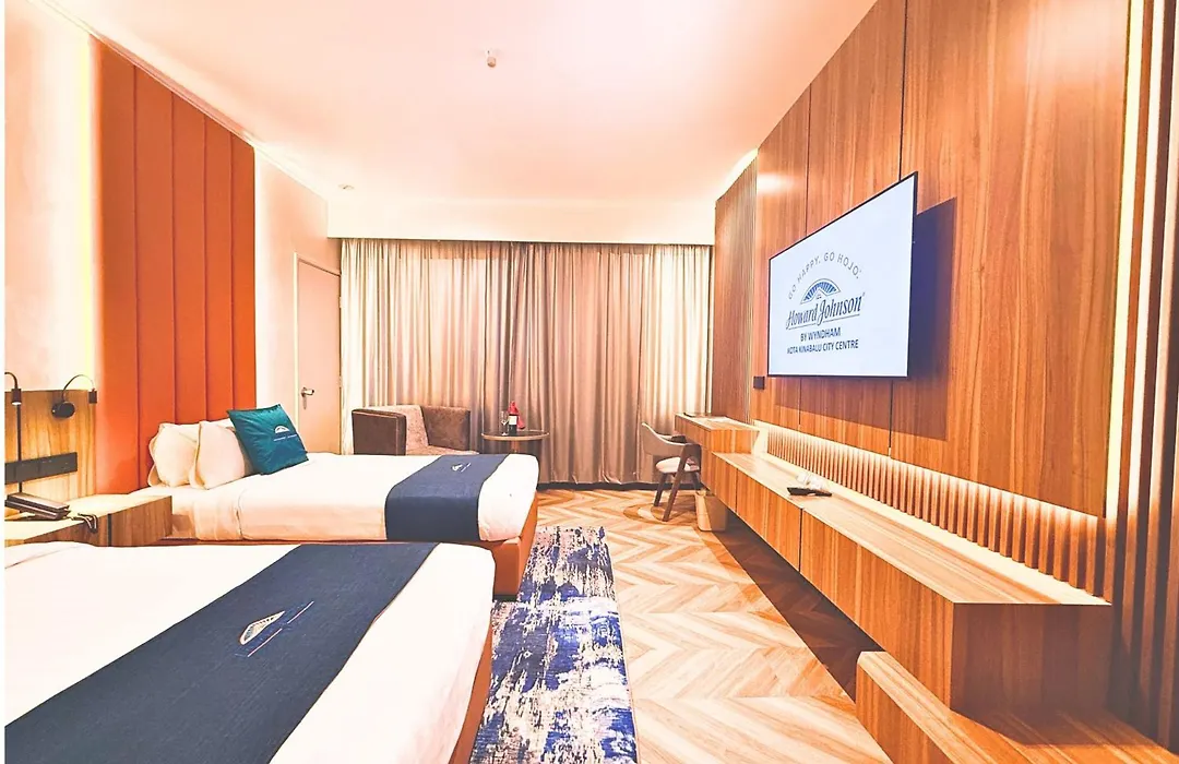 Howard Johnson By Wyndham Kota Kinabalu City Centre, Formerly Hotel Shangri-La Kota Kinabalu-1