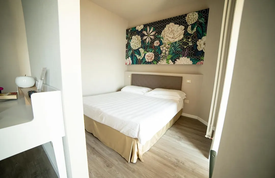 Hotel Miranda-1