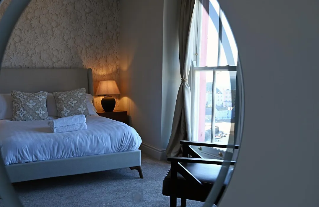 Royal Lion Hotel-1