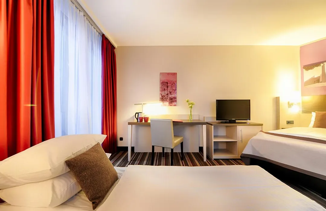 Leonardo Hotel Hannover Airport-1
