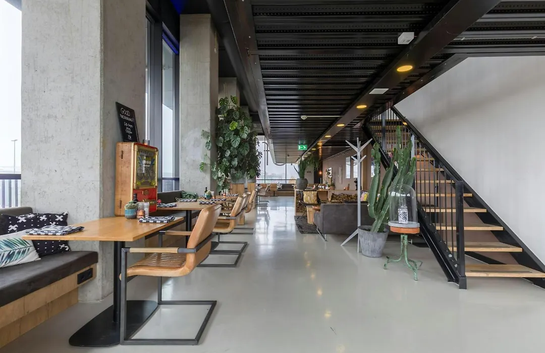 Leonardo Hotel Groningen-1