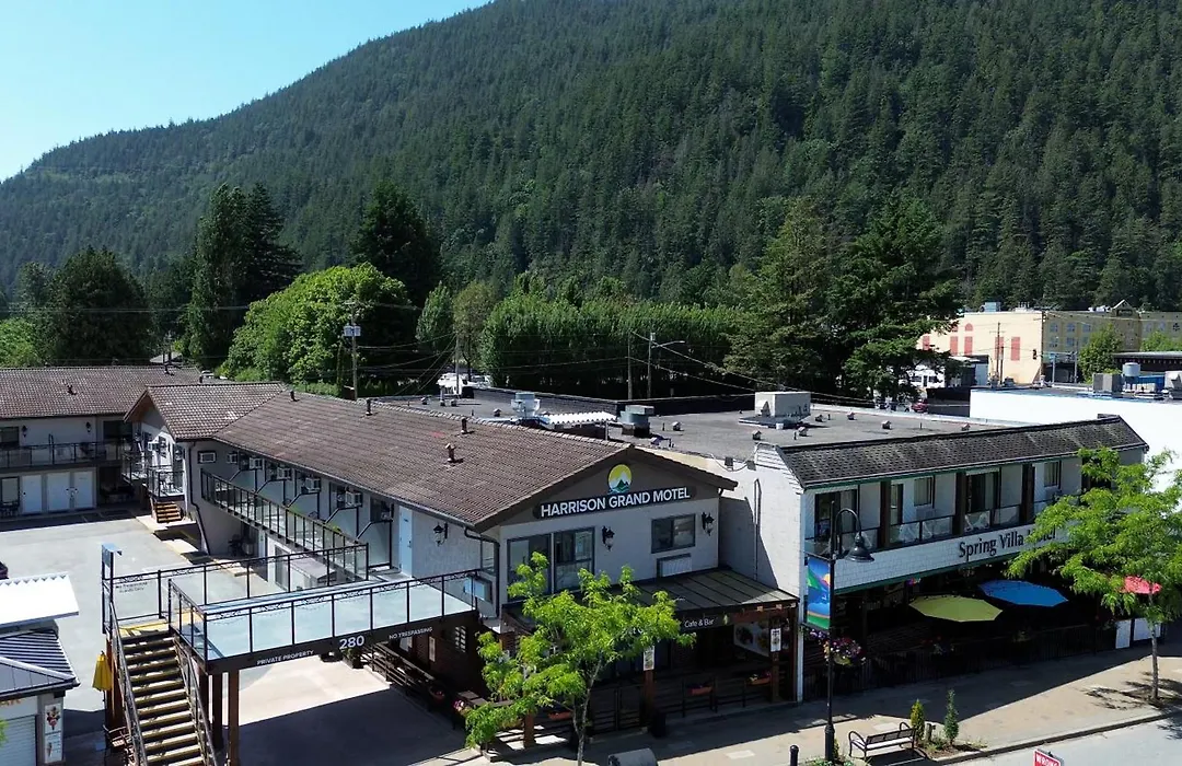 Harrison Grand Motel-1