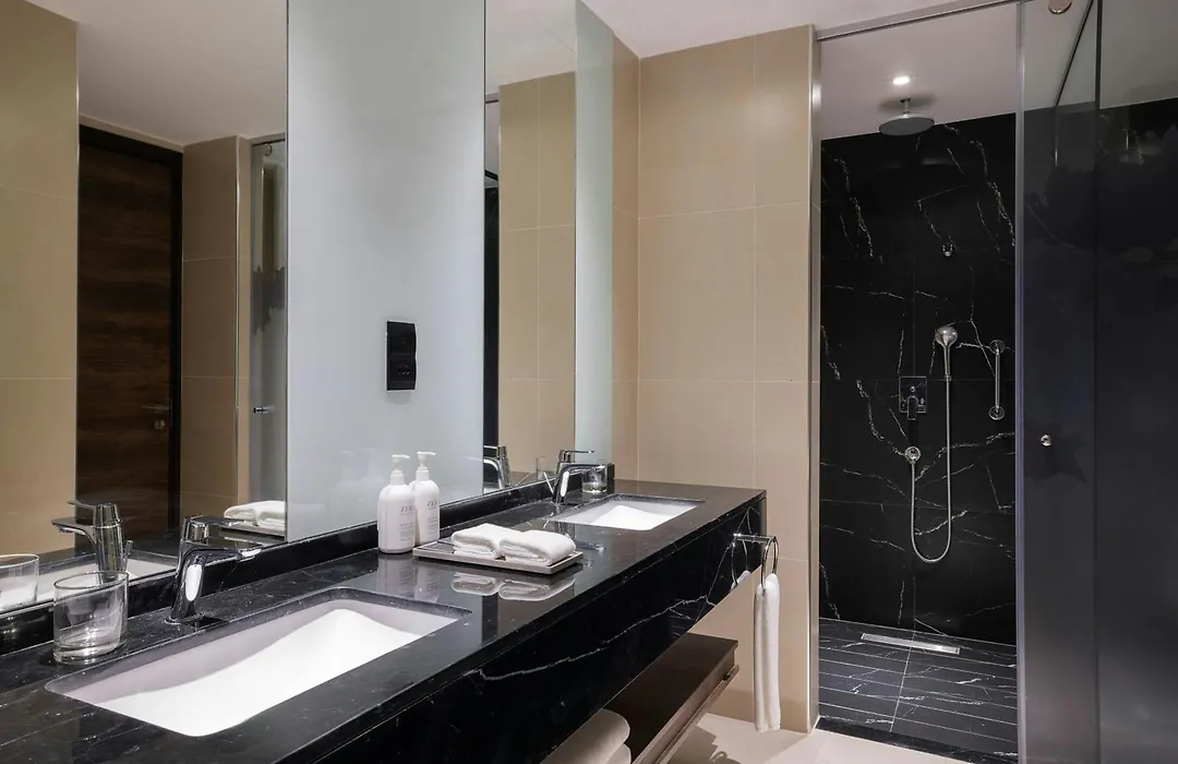 Hotel Local Dubai, Jumeirah Village Triangle, Autograph Collection-1