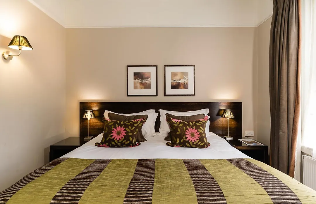 Forest Lodge Hotel-1