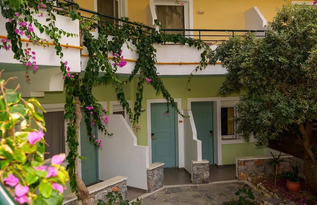 Dedalos Beach Hotel-1