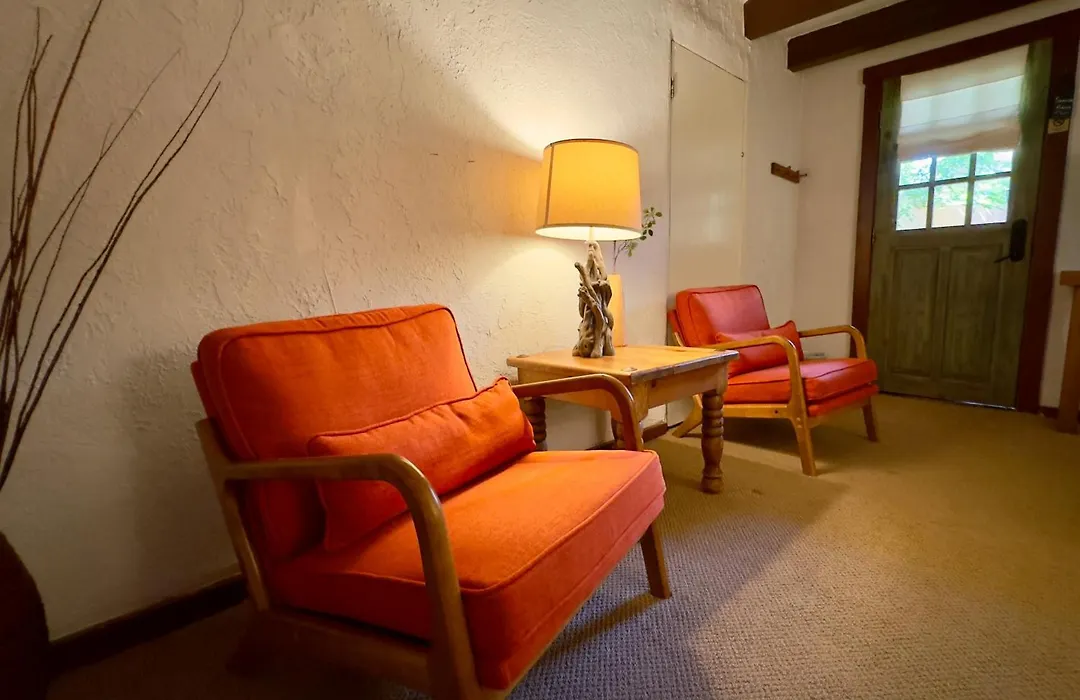 Old Taos Guesthouse B&B-1