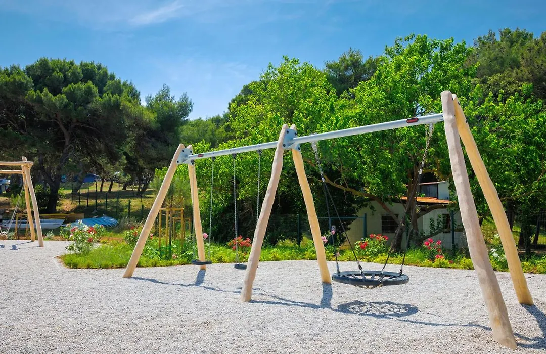 Arena Stupice Camping Homes-1
