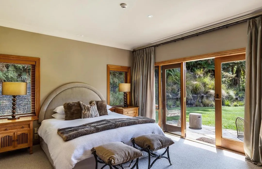 Treetops Lodge & Estate-1