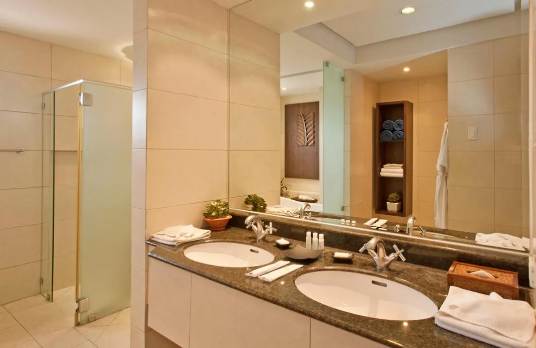Costabella Tropical Beach Hotel-1