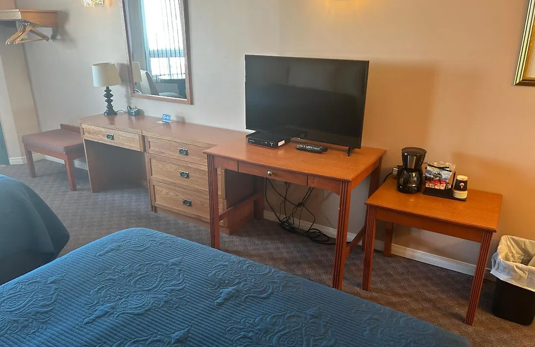 Lakeview Resort Motel-1
