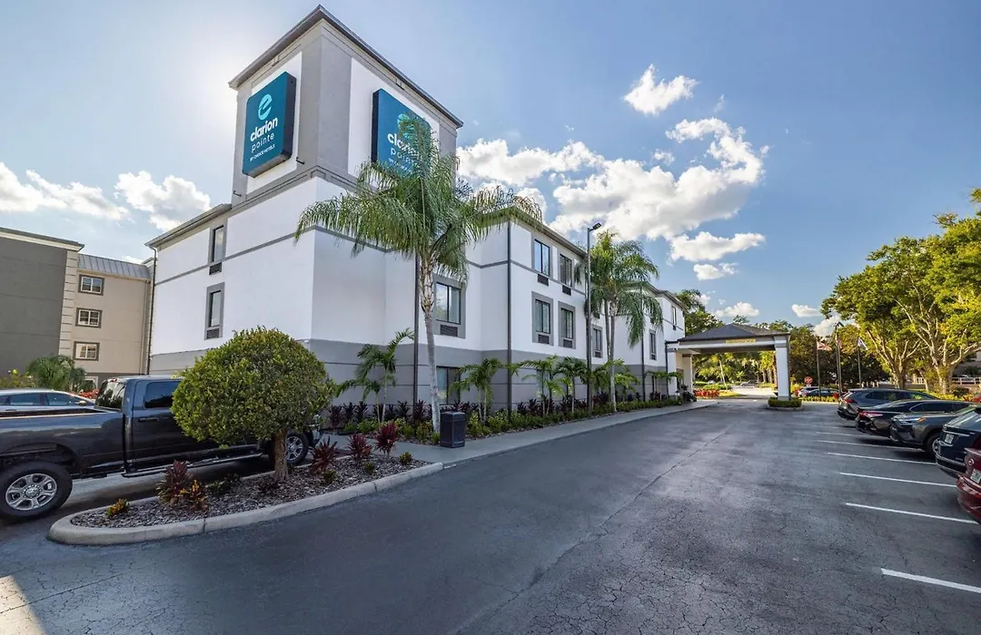 Clarion Pointe Lakeland I-4-1