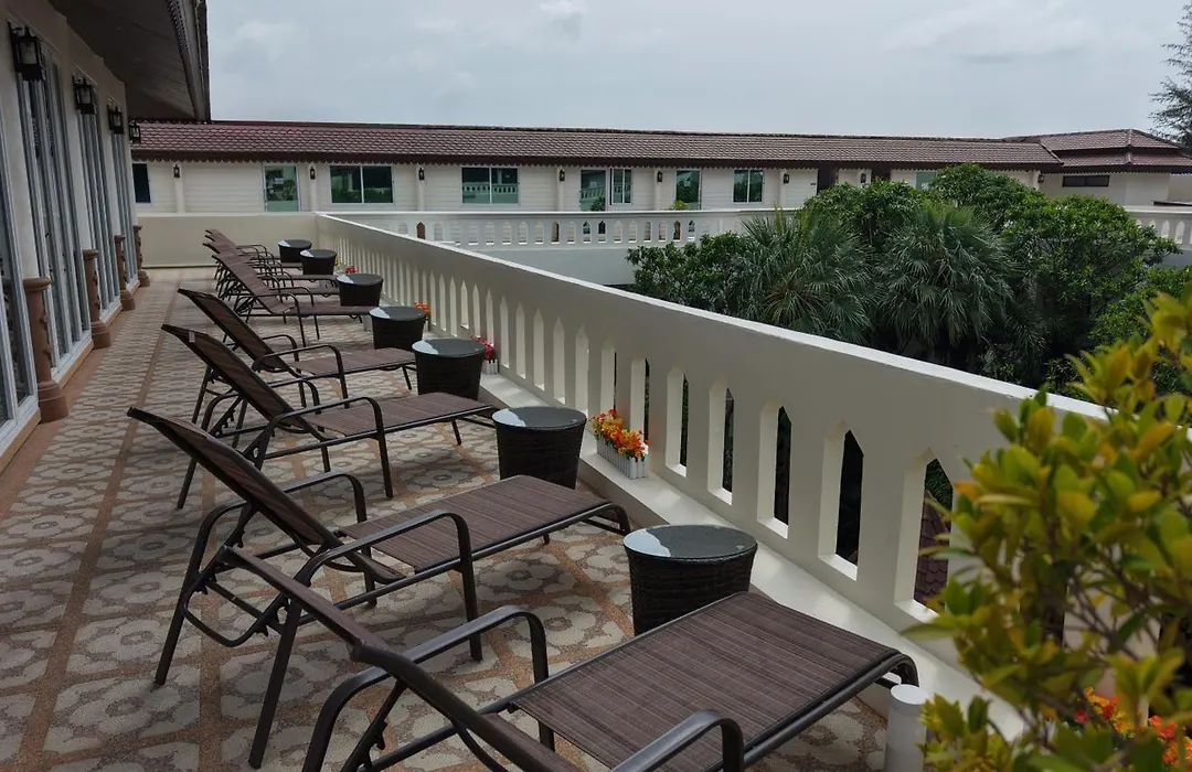 Quality Beach Resorts And Spa Patong-1