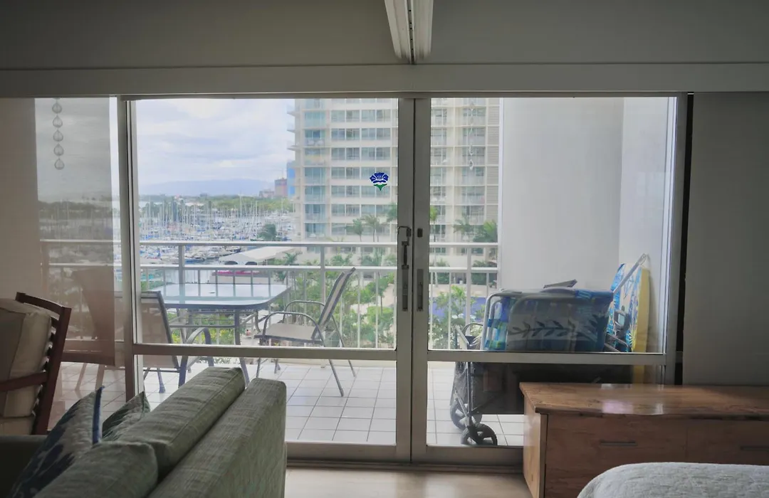 Ilikai Hotel & Luxury Suite Kitchen And Ocean View-1